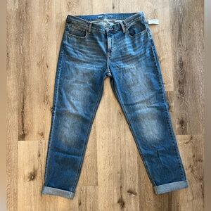 Old Navy boyfriend, mid rise
